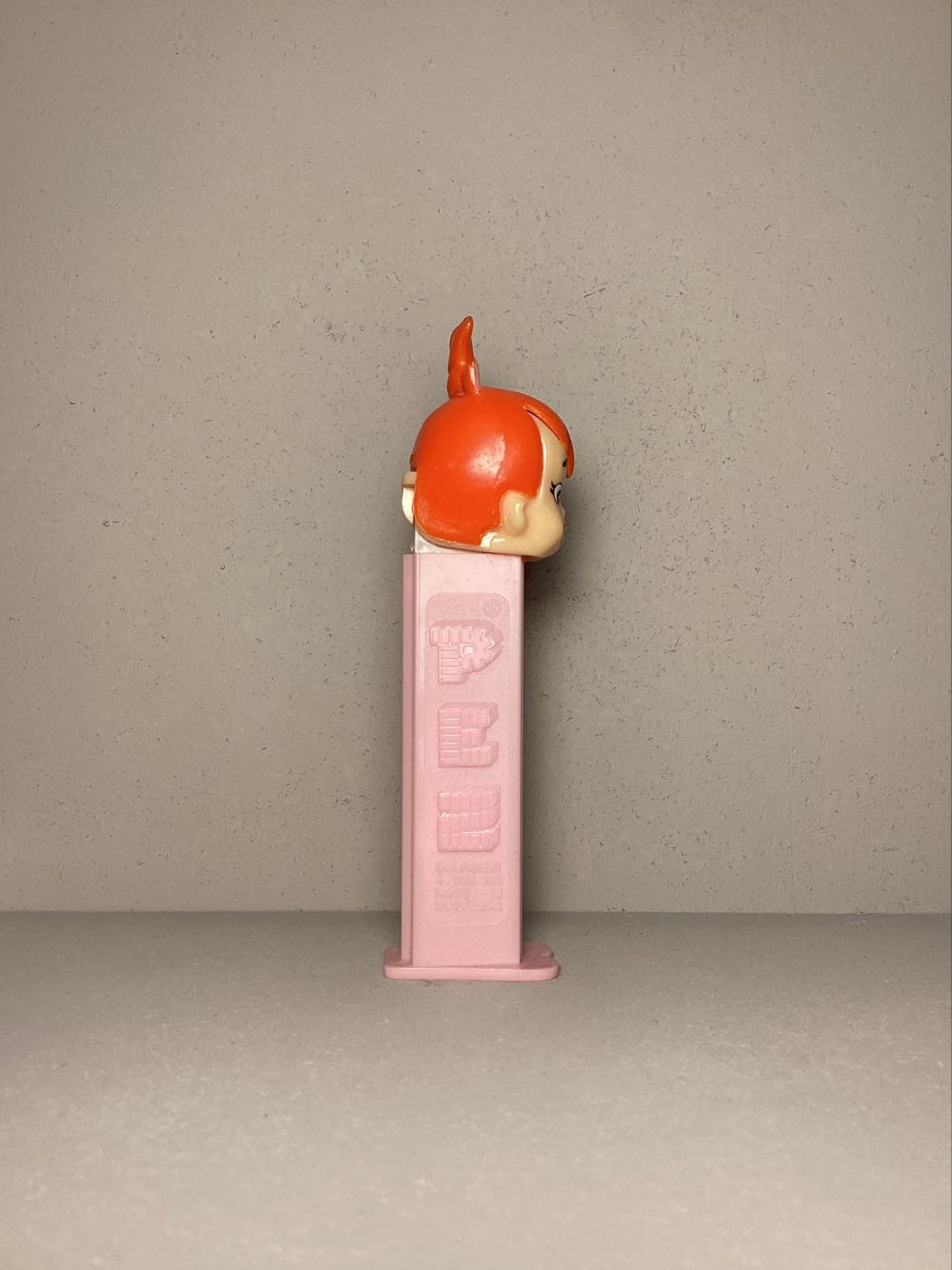 Flintstones - Pebbles - Flintstones pez collectible - Main Image 2