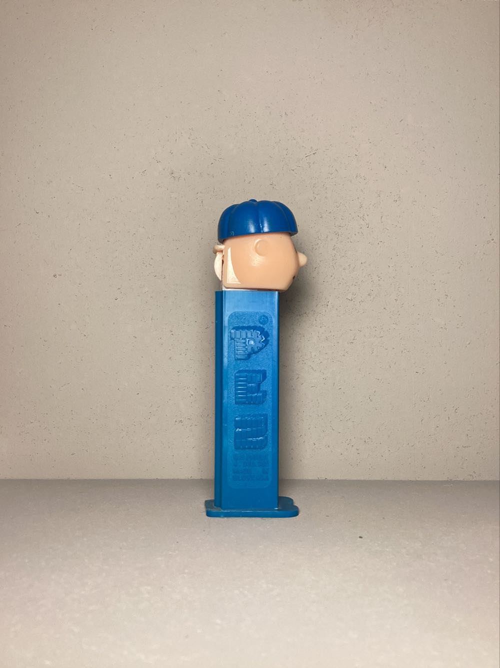 Peanuts - Charlie Brown A - PEANUTS pez collectible - Main Image 2