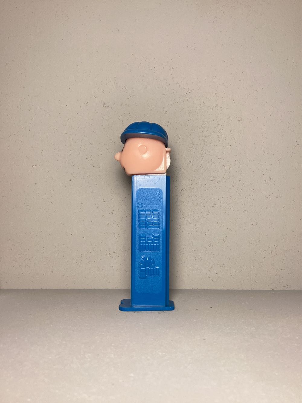 Peanuts - Charlie Brown A - PEANUTS pez collectible - Main Image 4