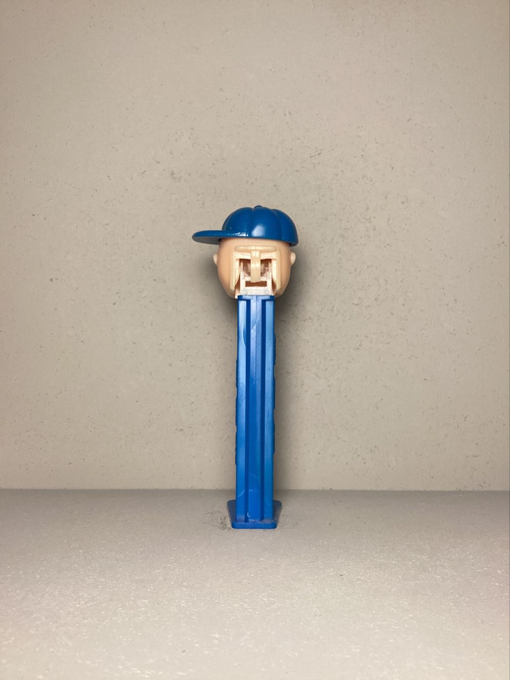 Peanuts - Charlie Brown A - PEANUTS pez collectible - Main Image 3