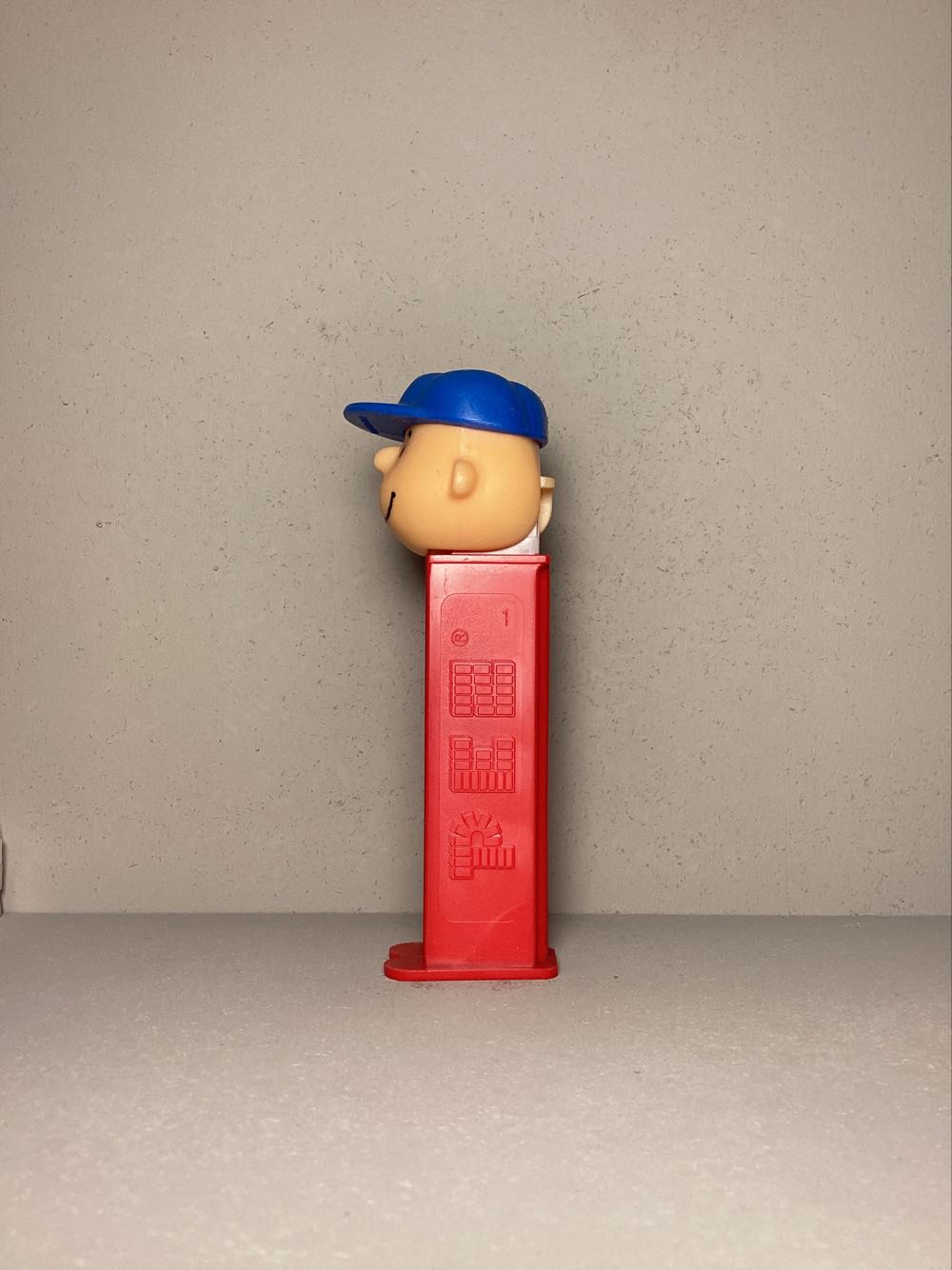 Peanuts - Charlie Brown B - PEANUTS pez collectible - Main Image 3