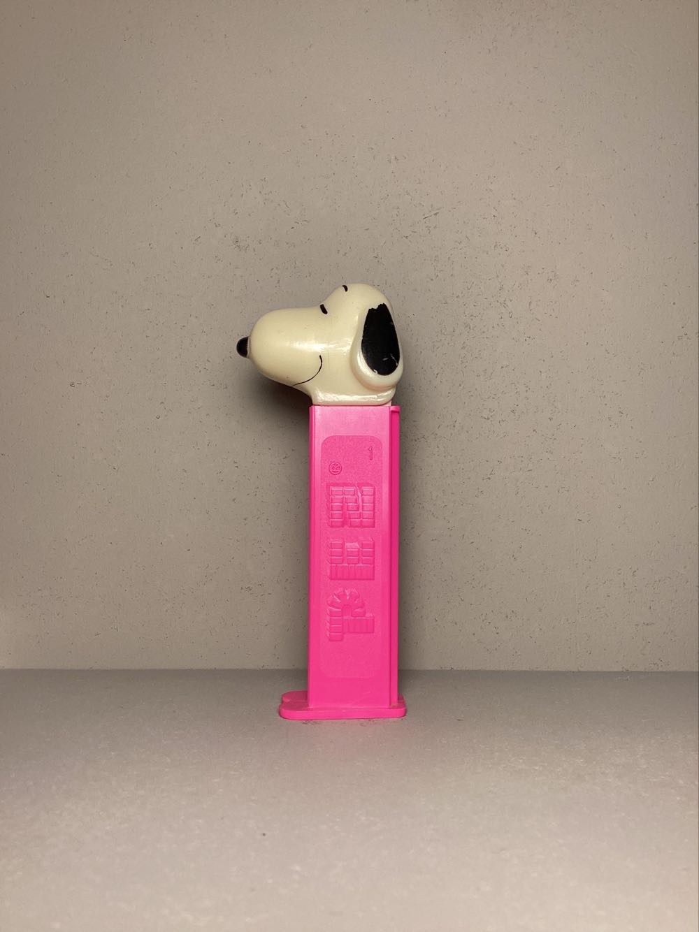 Peanuts - Snoopy B - PEANUTS pez collectible - Main Image 4