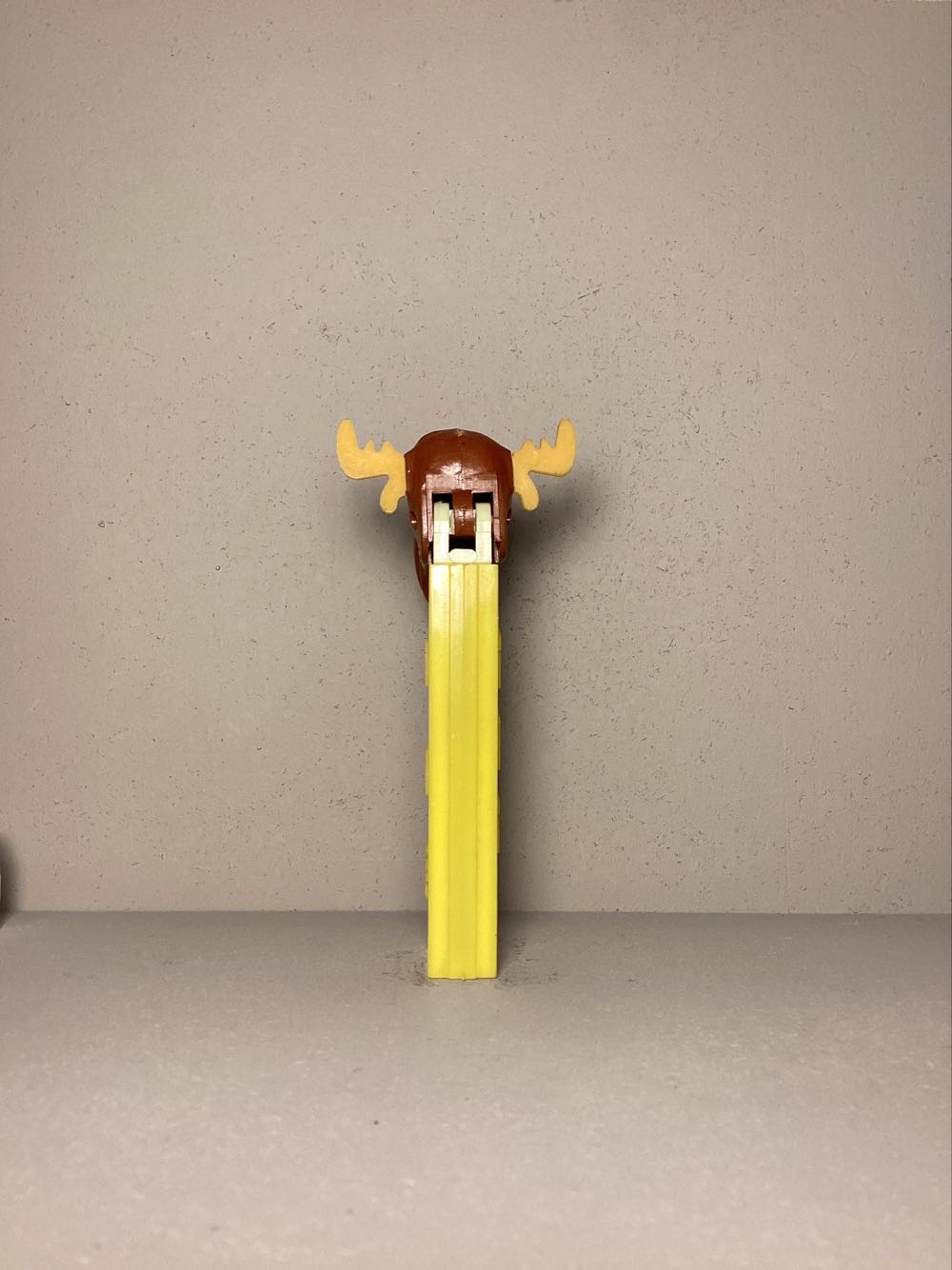 Miscellaneous Licensed Characters-Bullwinkle - Licenced Characters pez collectible - Main Image 3