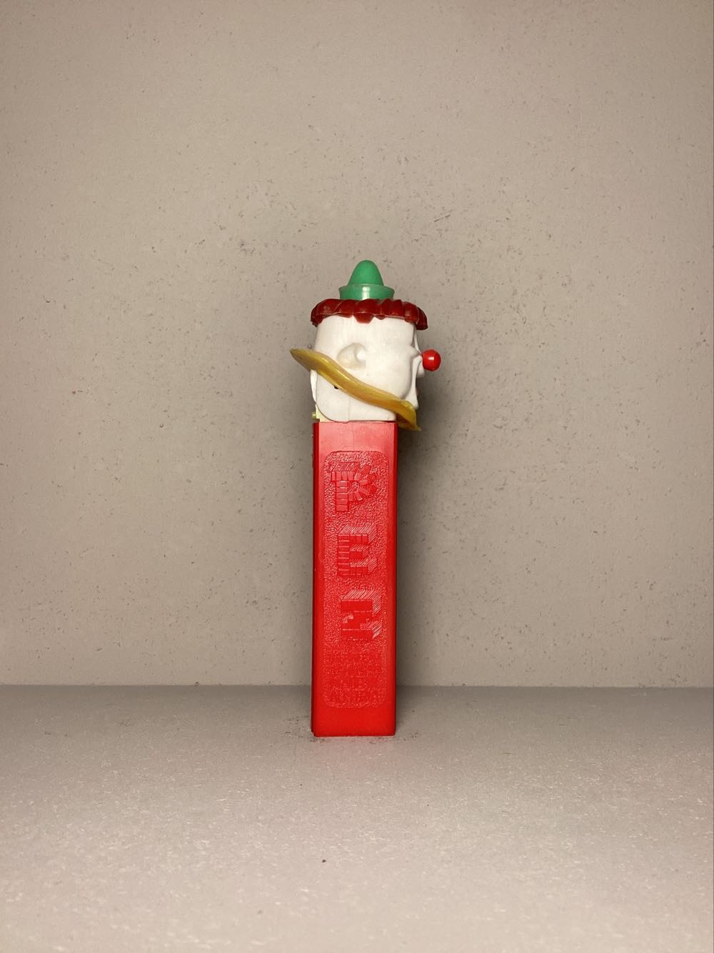 Circus- Clown with Collar - Circus pez collectible - Main Image 2