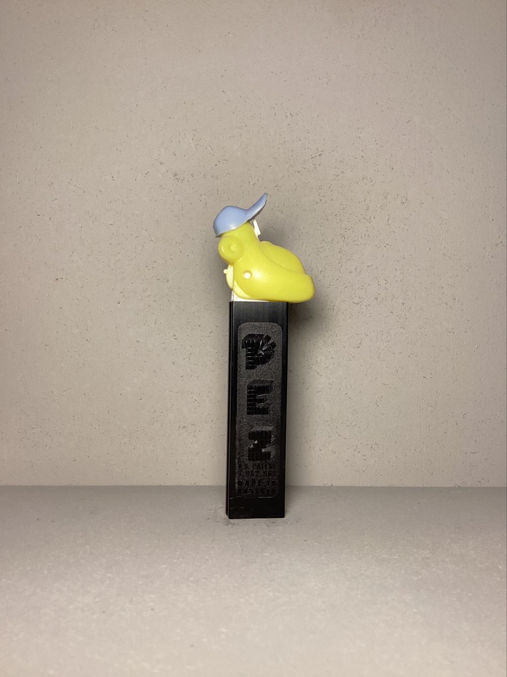 Circus- Monkey with Baseball Cap (Mimic the Monkey) - Circus pez collectible - Main Image 2