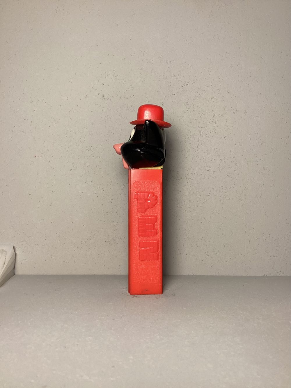 Kooky Zoo- Cat With Derby - Kooky Zoo pez collectible - Main Image 4