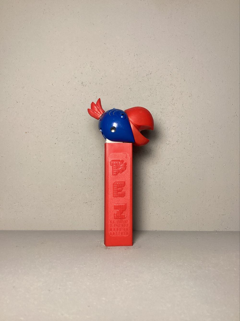 Kooky Zoo- Cockatoo - Kooky Zoo pez collectible - Main Image 2