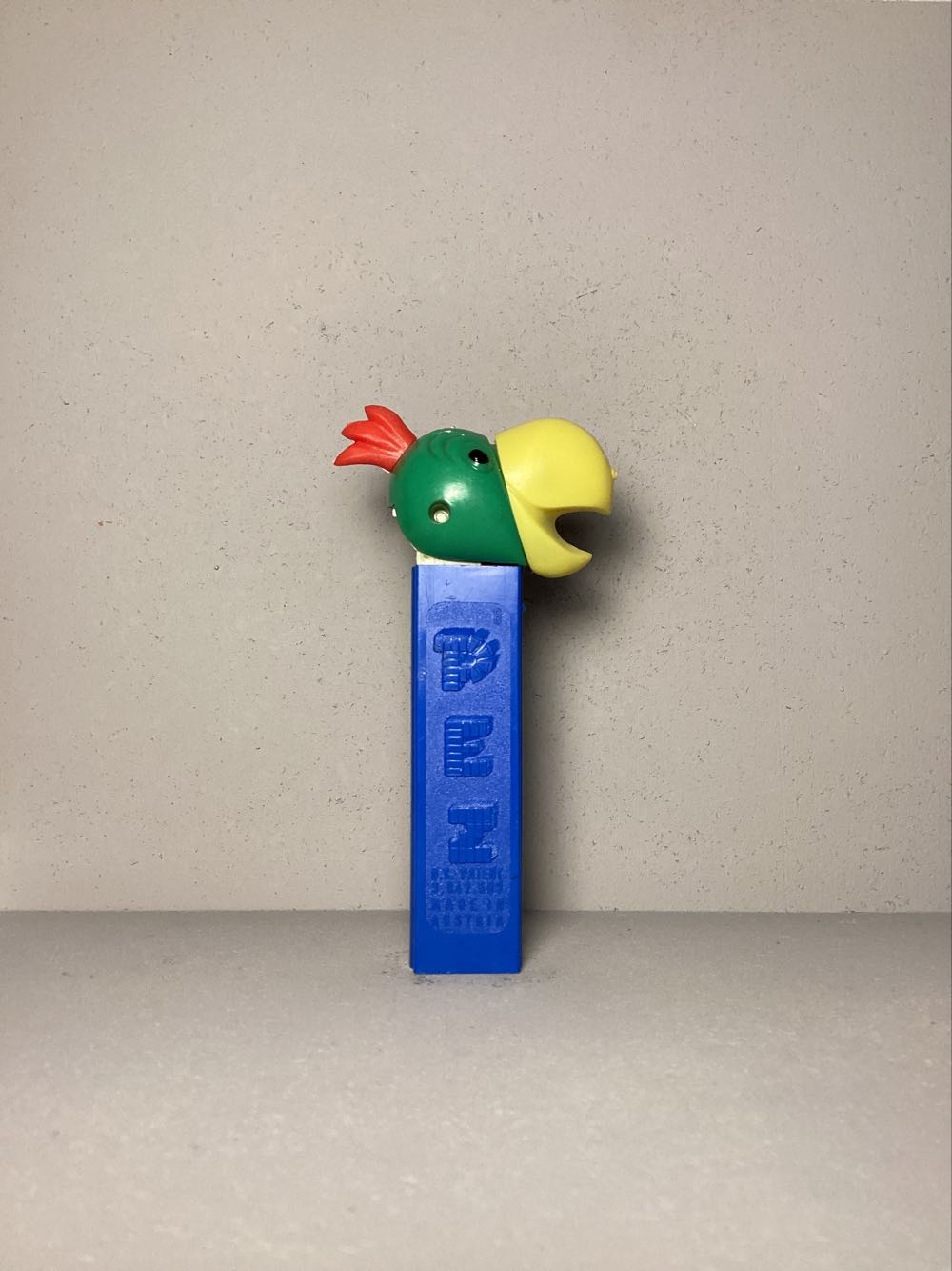 Kooky Zoo- Cockatoo - Kooky Zoo pez collectible - Main Image 2