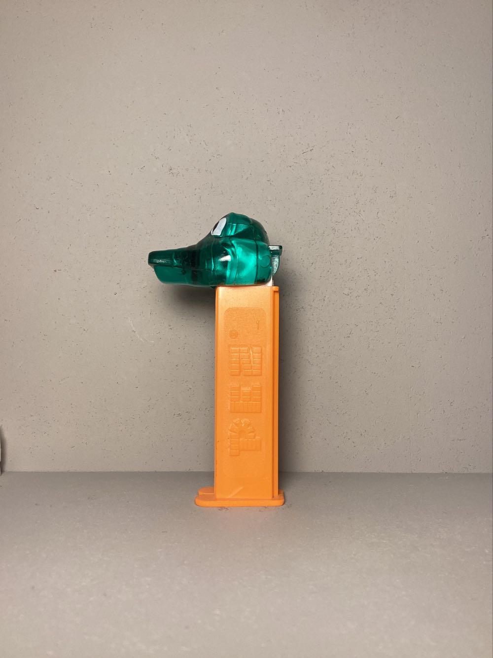 Kooky Zoo- Crocodile B - Kooky Zoo pez collectible - Main Image 4