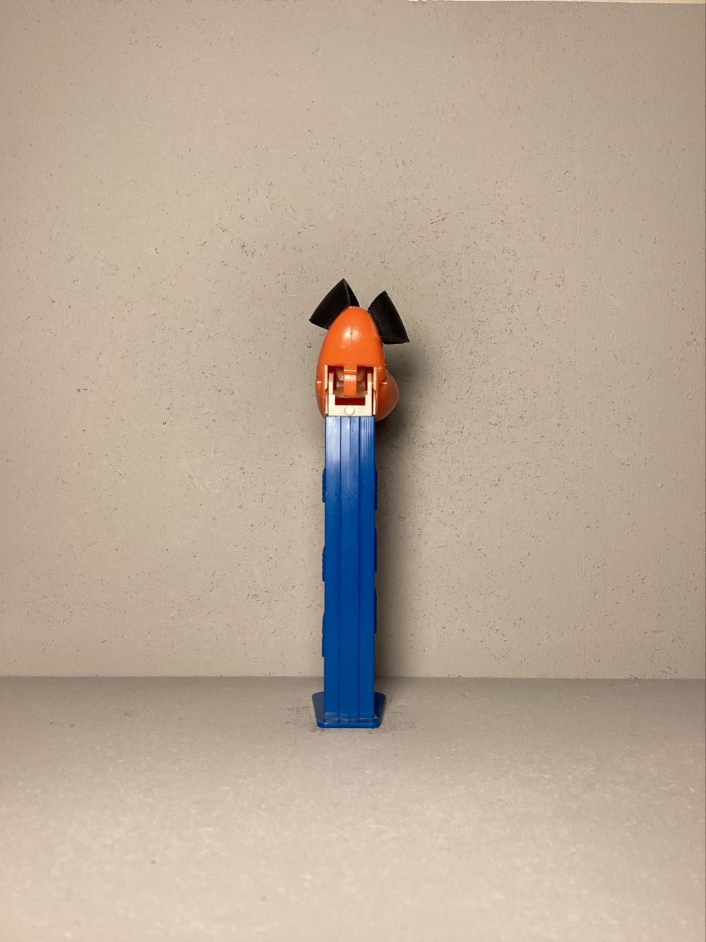 Kooky Zoo- Dog (Yappy Dog) - Kooky Zoo pez collectible - Main Image 3