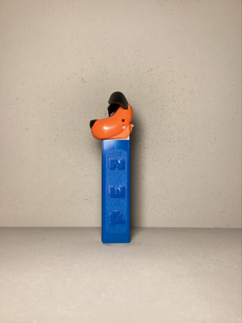 Kooky Zoo- Dog (Yappy Dog) - Kooky Zoo pez collectible - Main Image 4