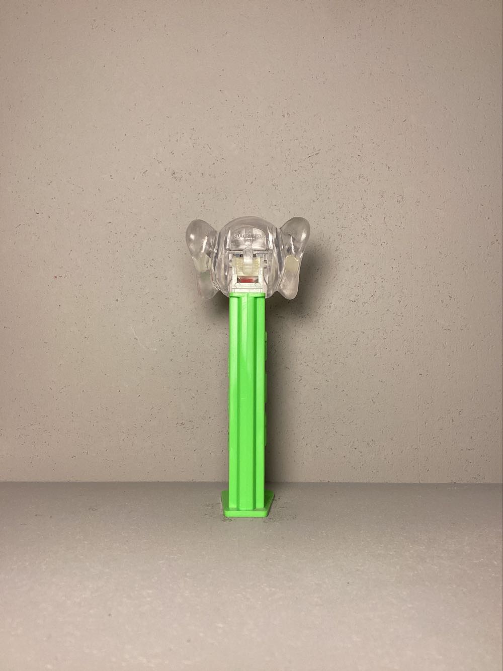 Kooky Zoo - Elephant  - Kooky Zoo pez collectible - Main Image 3