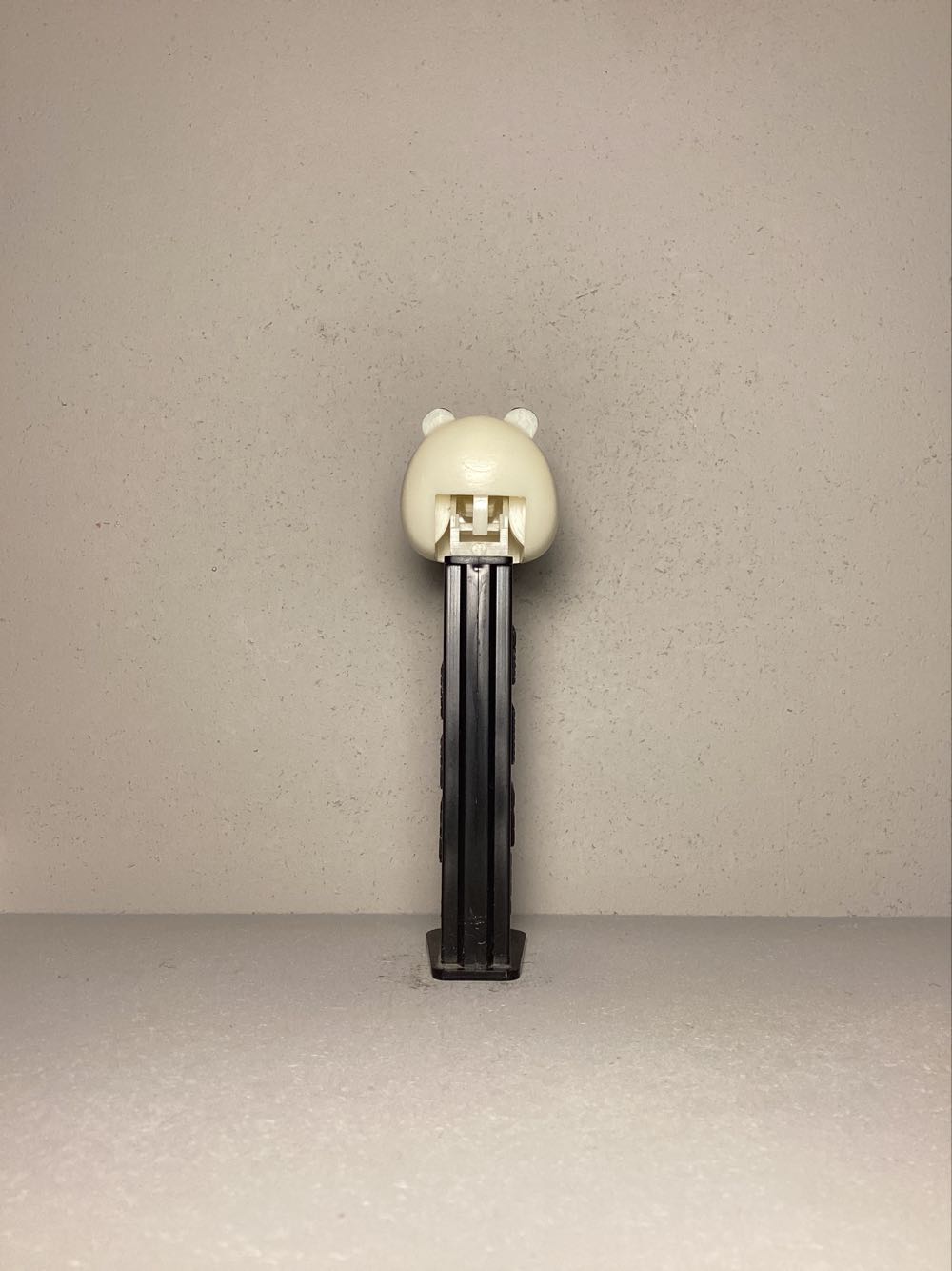 Kooky Zoo - Panda B - Kooky Zoo pez collectible - Main Image 3