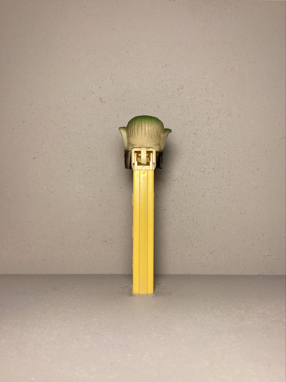 Eerie Spectres- Vamp - Eerie Spectre pez collectible - Main Image 3