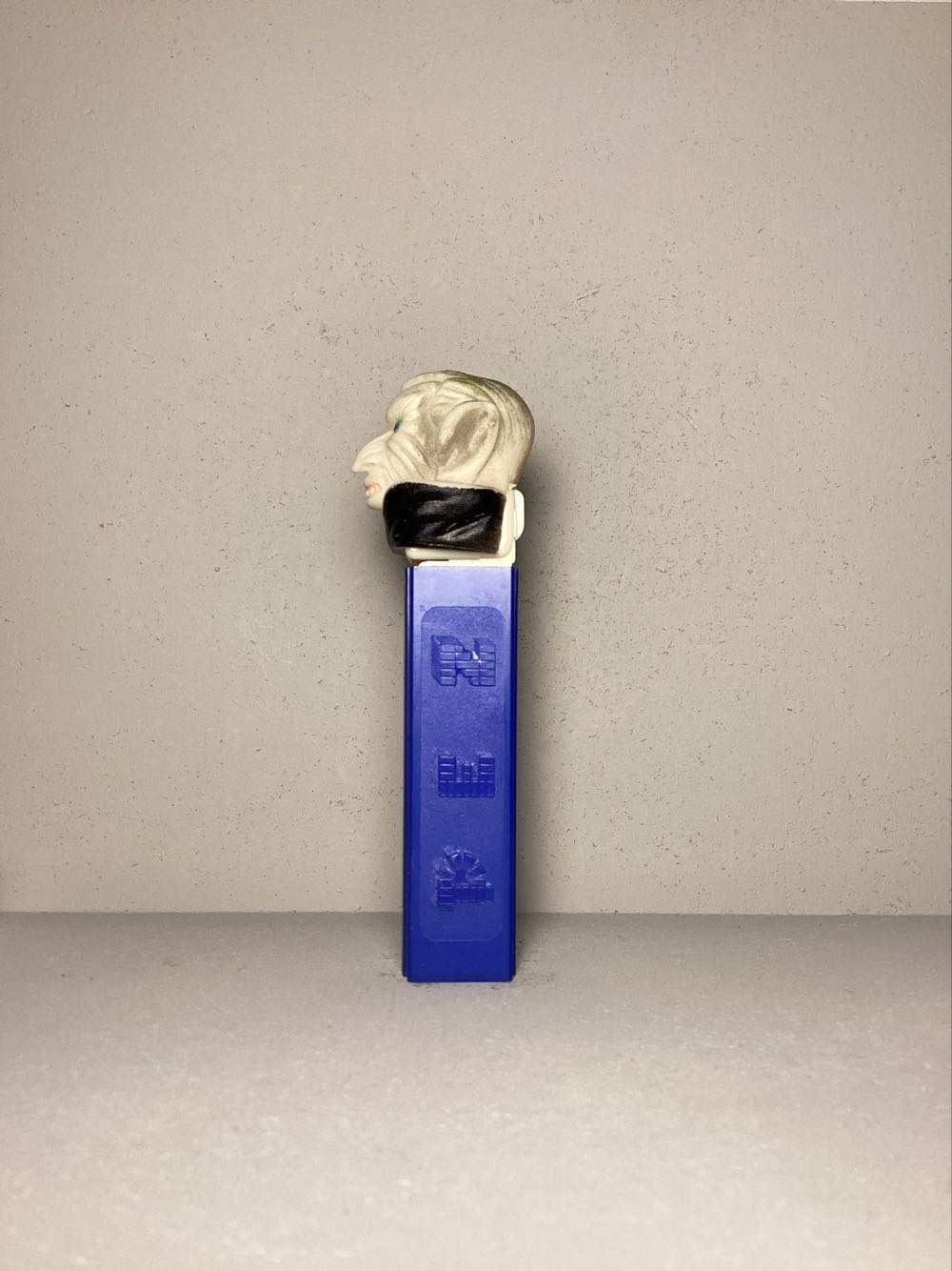 Eerie Spectres- Vamp - Eerie Spectre pez collectible - Main Image 4