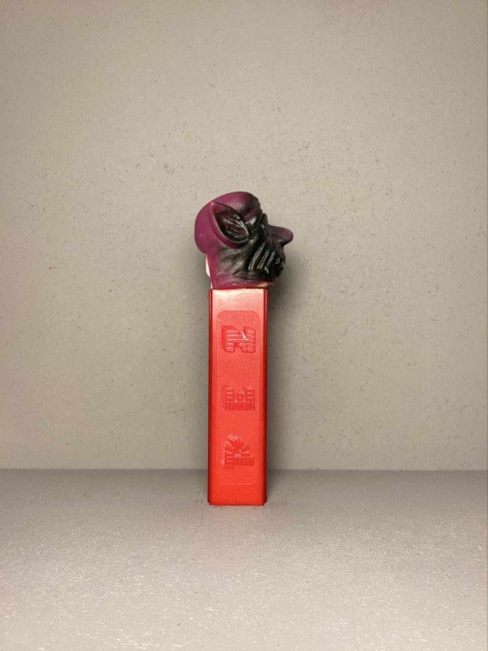 Eerie Spectres- Zombie - Eerie Spectre pez collectible - Main Image 2