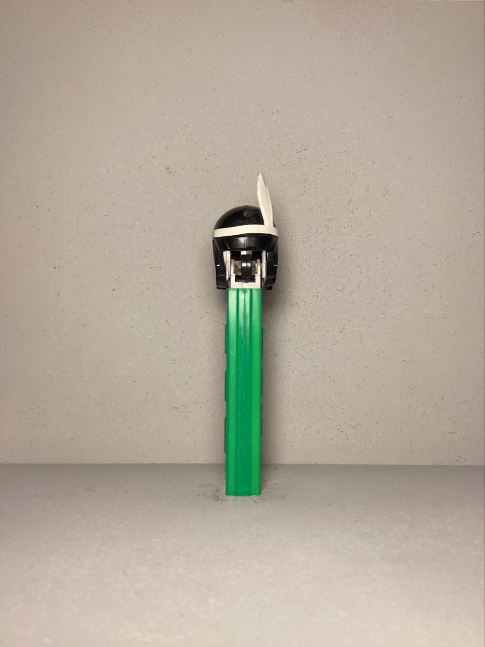 Bicentennial - Indian Brave 2.6 - Humans pez collectible - Main Image 3