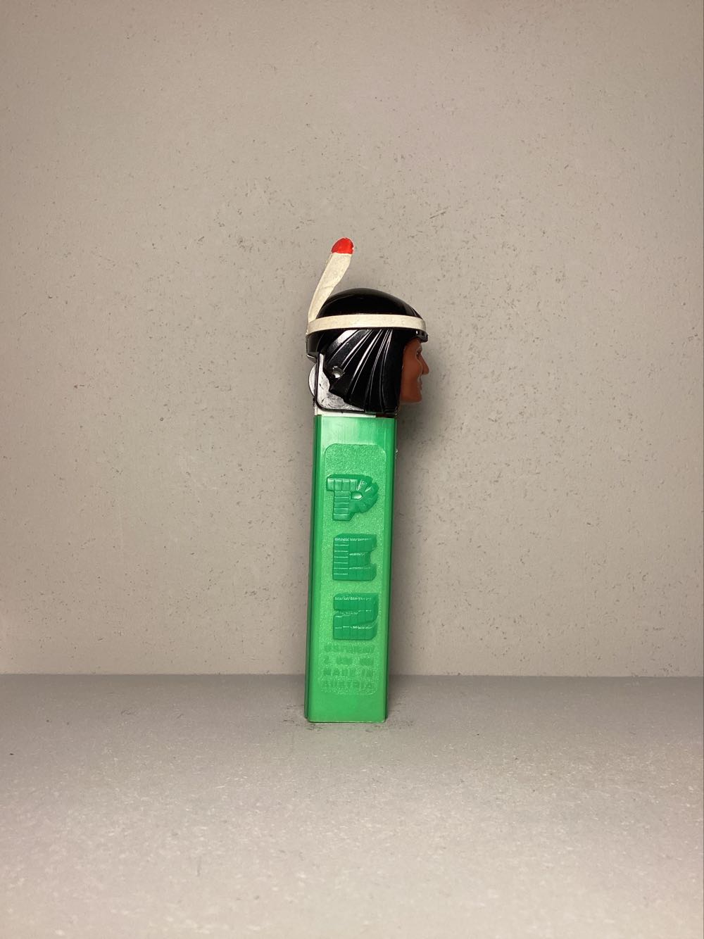 Bicentennial - Indian Brave - Humans pez collectible - Main Image 2