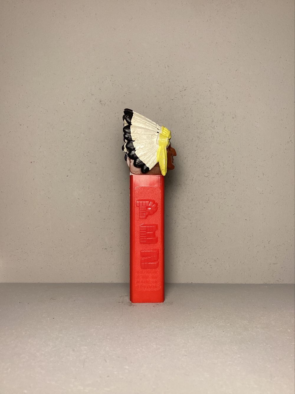 Bicentennial - Indian Chief - Humans pez collectible - Main Image 2