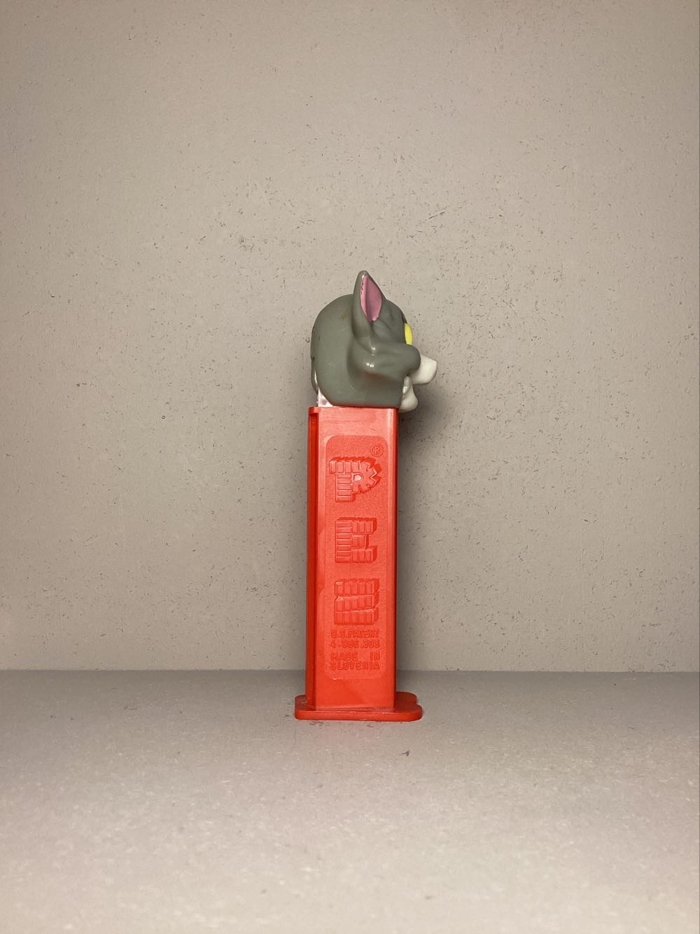 MGM- Tom B - MGM pez collectible - Main Image 2