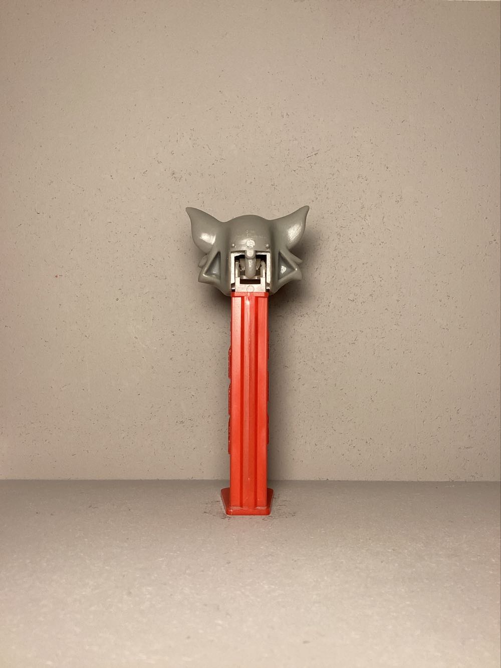 MGM- Tom C - MGM pez collectible - Main Image 3