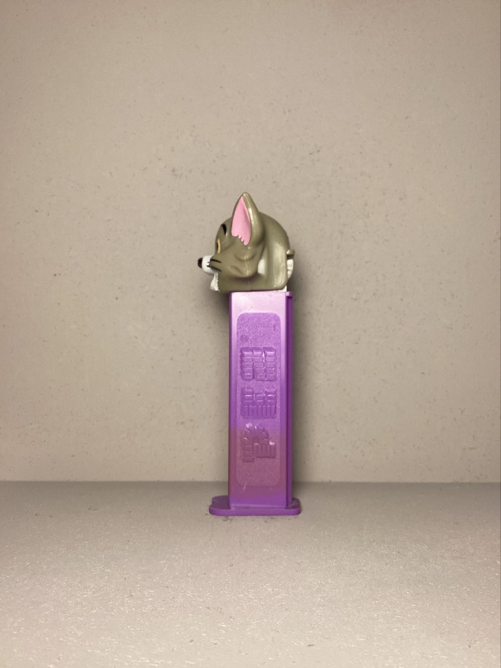 MGM- Tom D - MGM pez collectible - Main Image 4