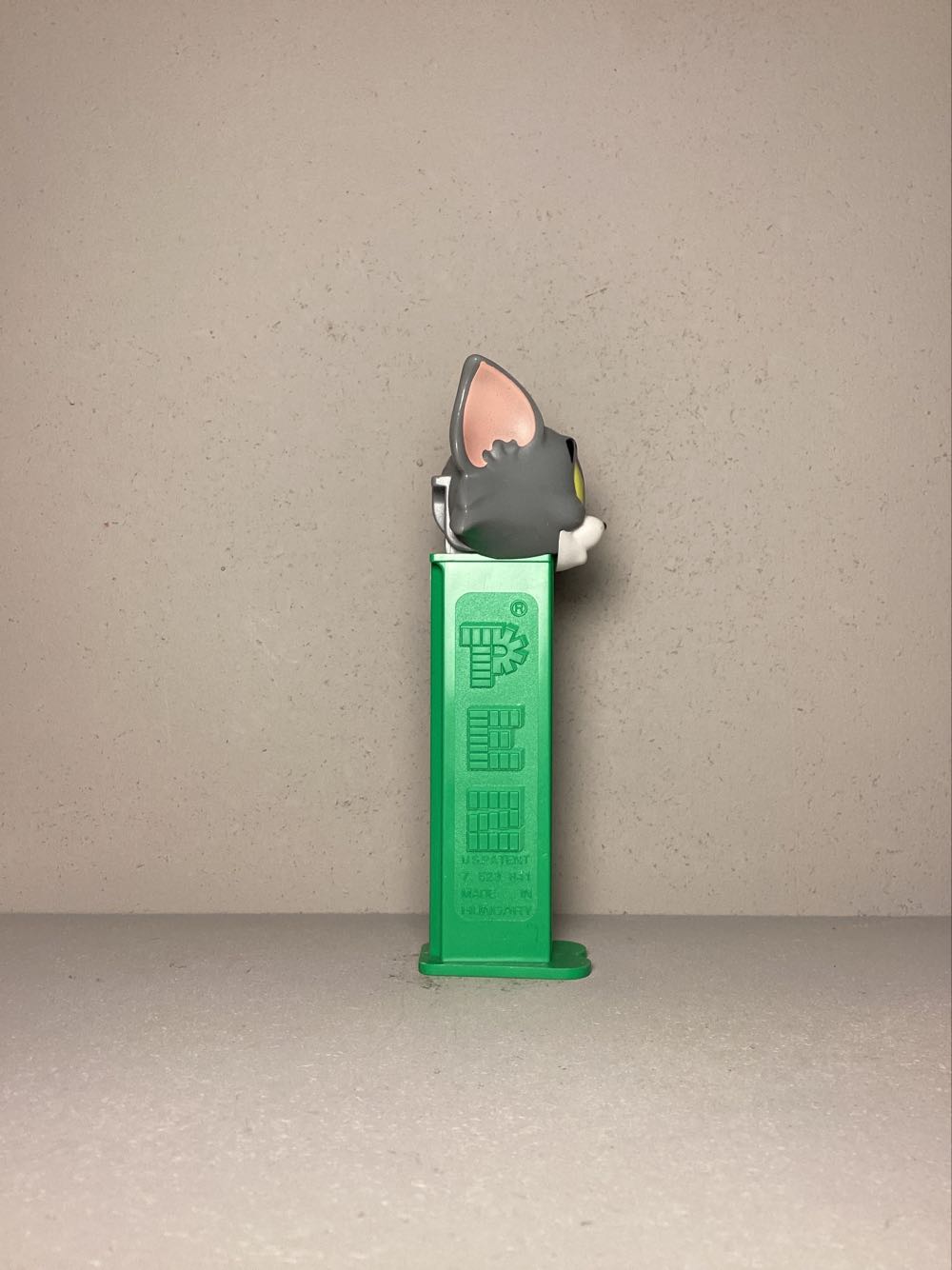 MGM- Tom E - MGM pez collectible - Main Image 2