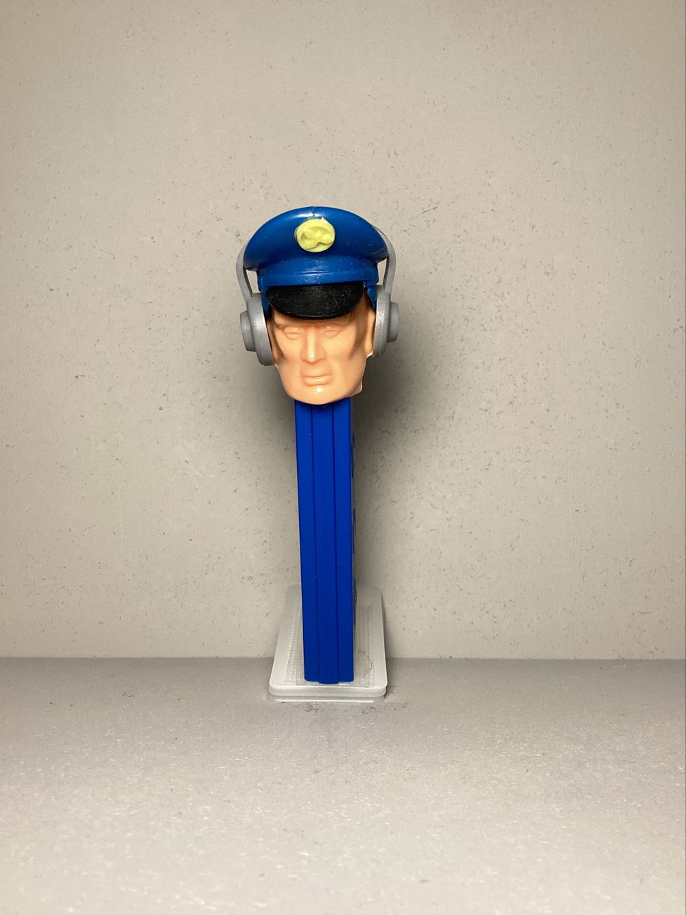 Easter- Chick In Egg D; Hard Shell