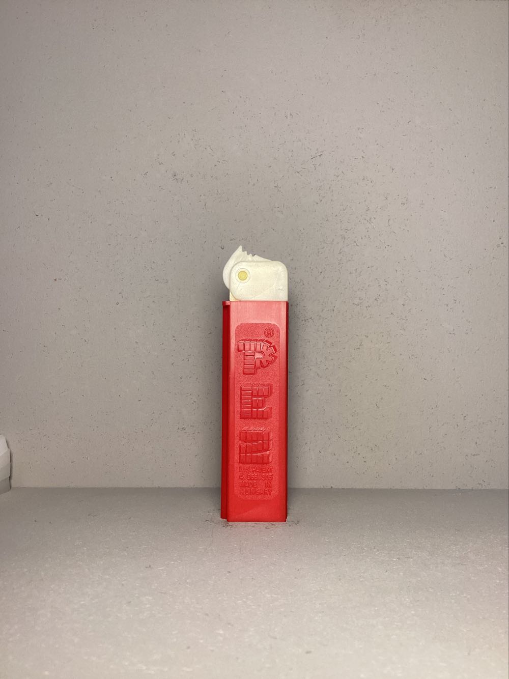 Regular A - REGULARS pez collectible - Main Image 2