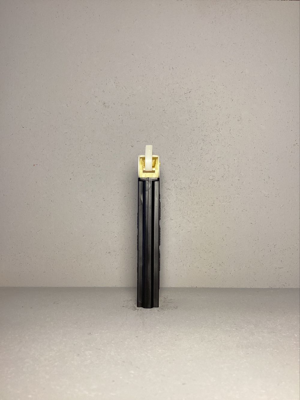 Regular- Retro - REGULARS pez collectible - Main Image 3