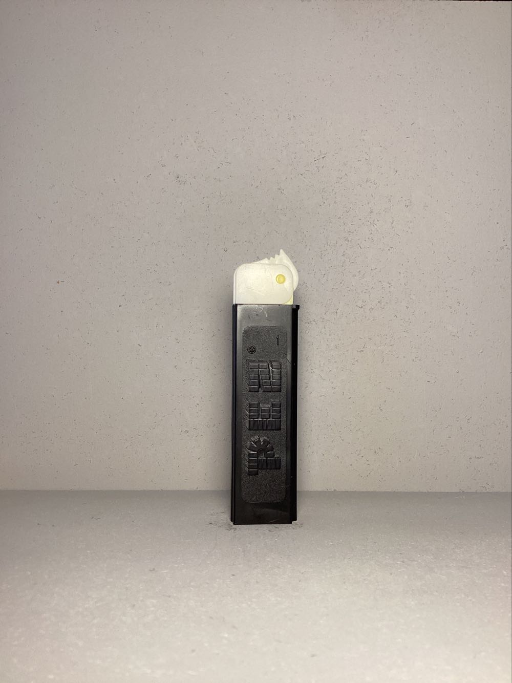 Regular- Retro - REGULARS pez collectible - Main Image 4