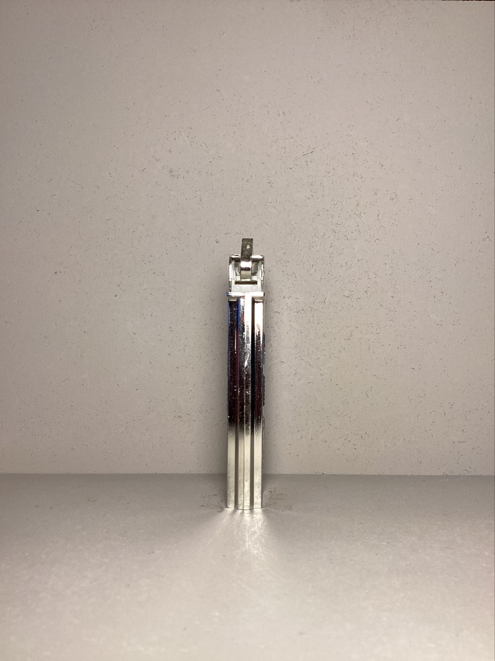 Regular- Silver Glow (Reguler B) - REGULARS pez collectible - Main Image 3