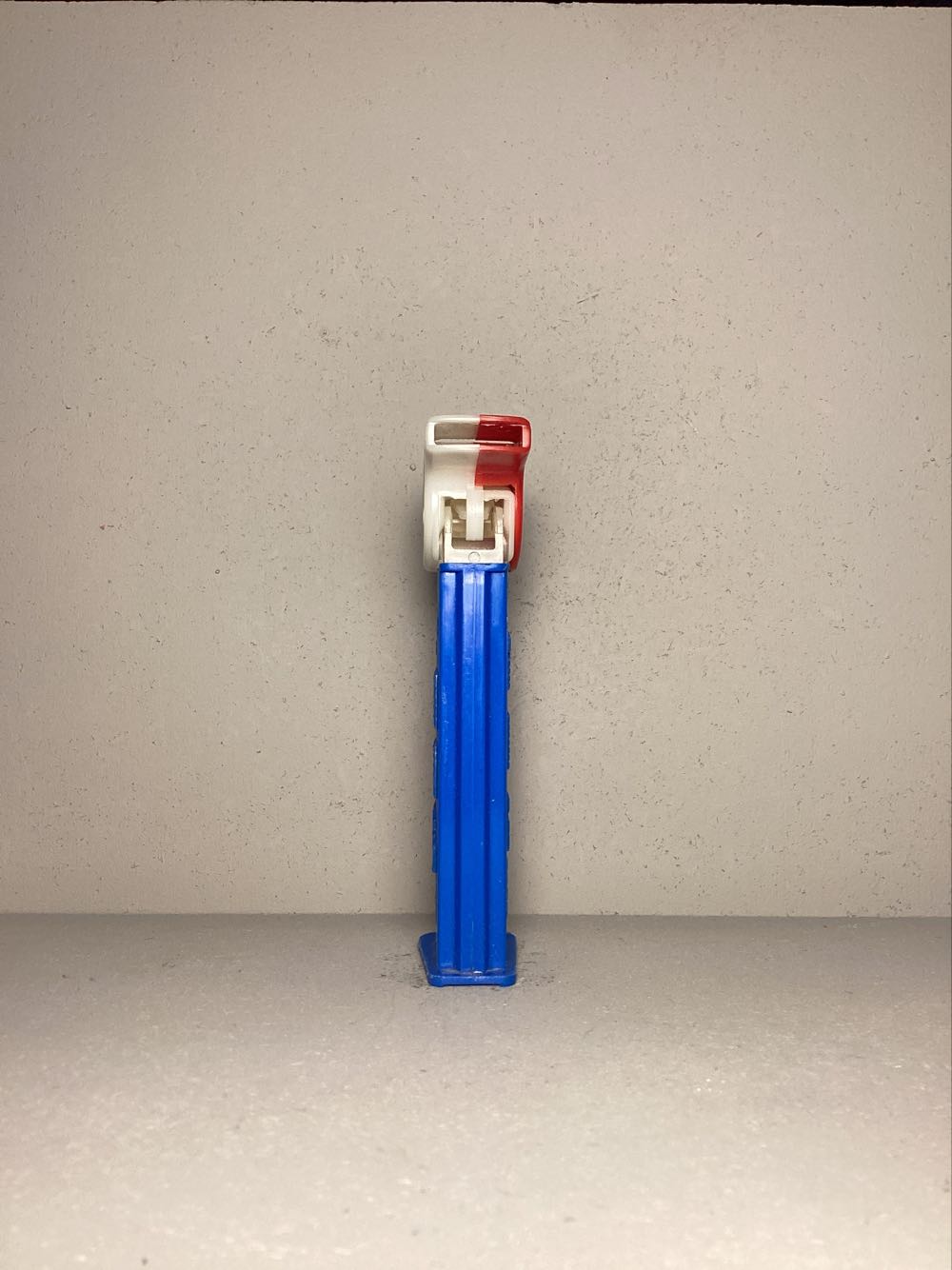 Coach Whistle A White/red - Whistles pez collectible - Main Image 3