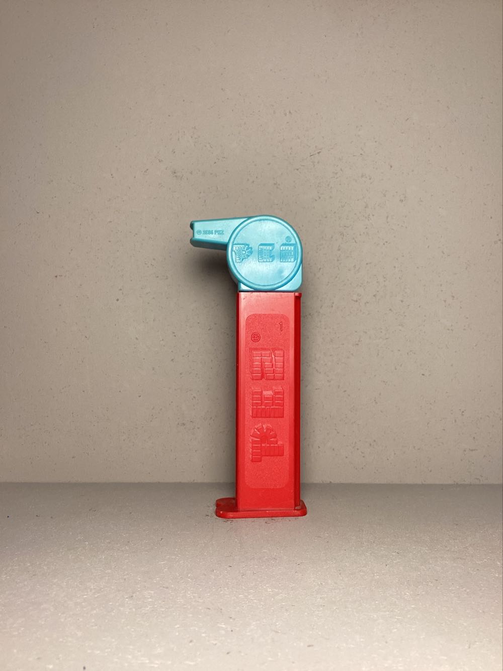 Whistle- Coach- Whistle B - Whistles pez collectible - Main Image 4