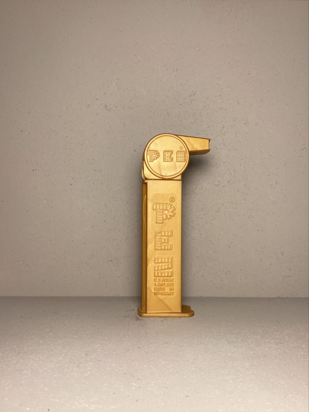 Whistle- Coach- Whistle B - Whistles pez collectible - Main Image 2