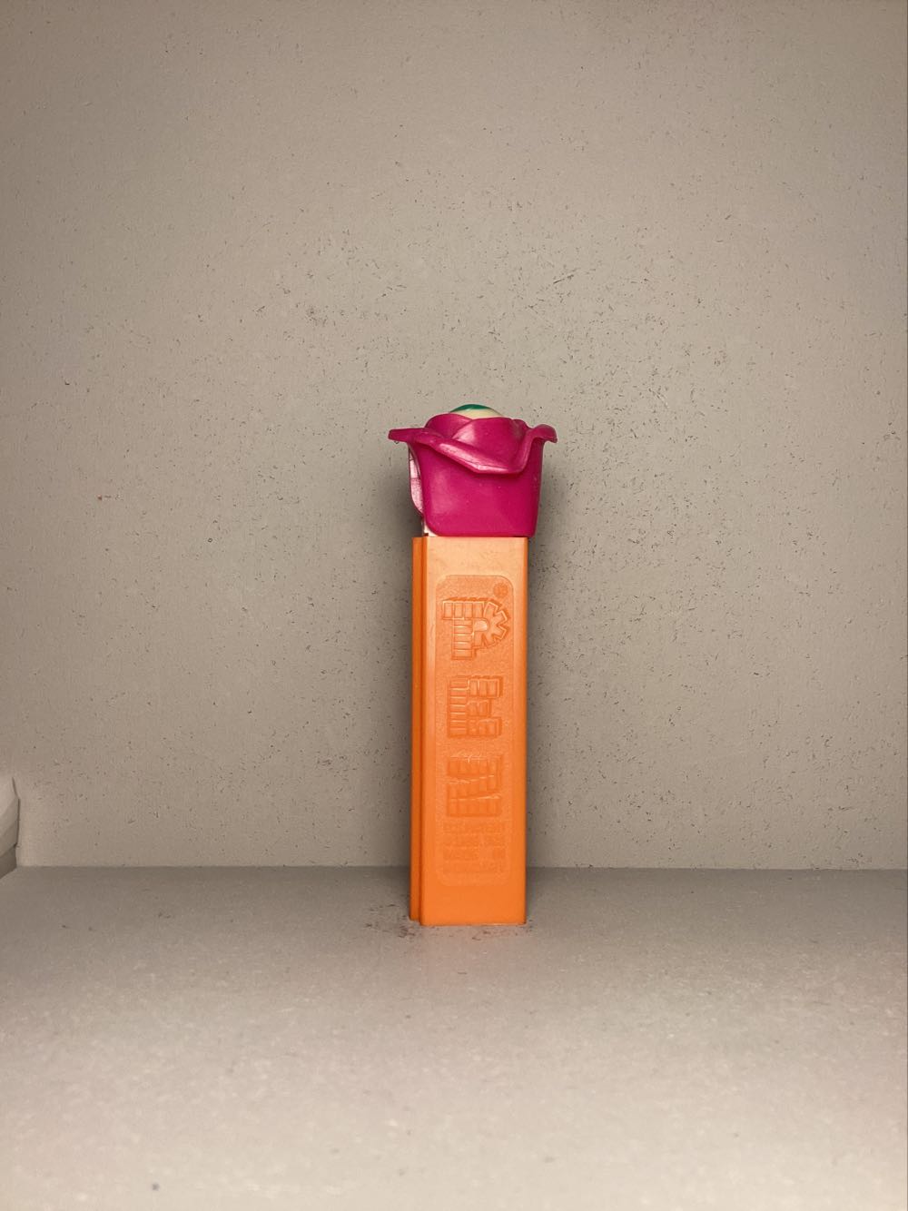 Psychedelic Flower B - Psychedelic pez collectible - Main Image 2