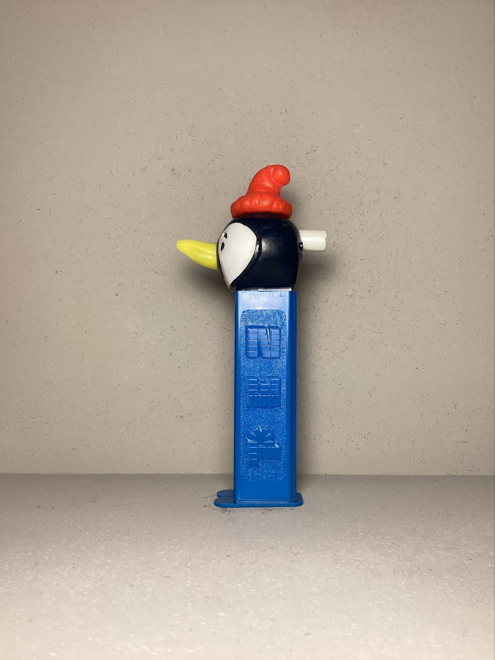 Merry Music Maker - Penguin Whistle - MERRY MUSIC MAKERS pez collectible - Main Image 4