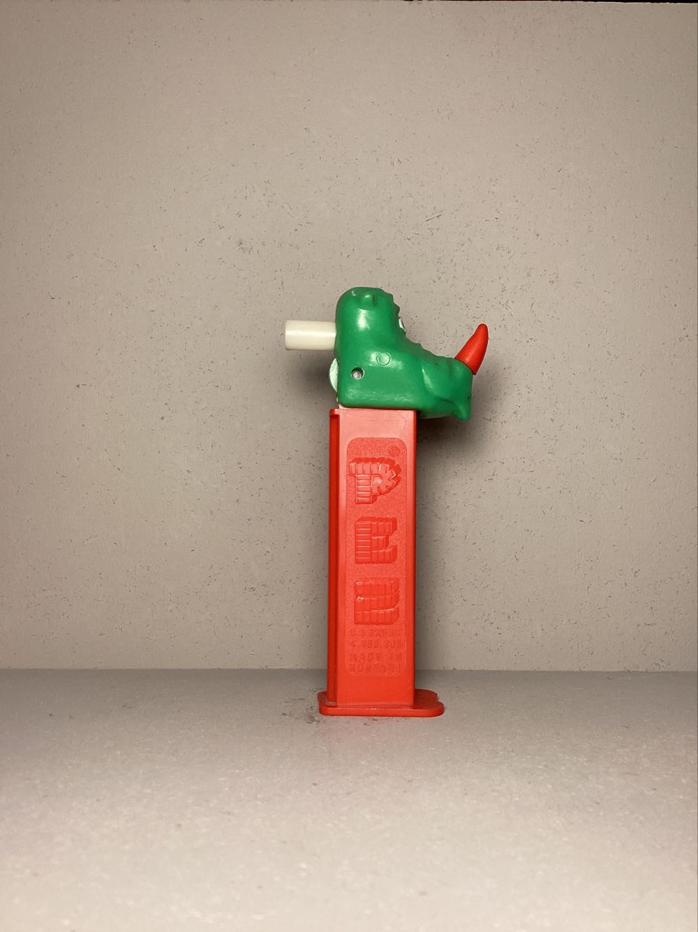 Merry Music Maker- Rhino Whistle - MERRY MUSIC MAKERS pez collectible - Main Image 2