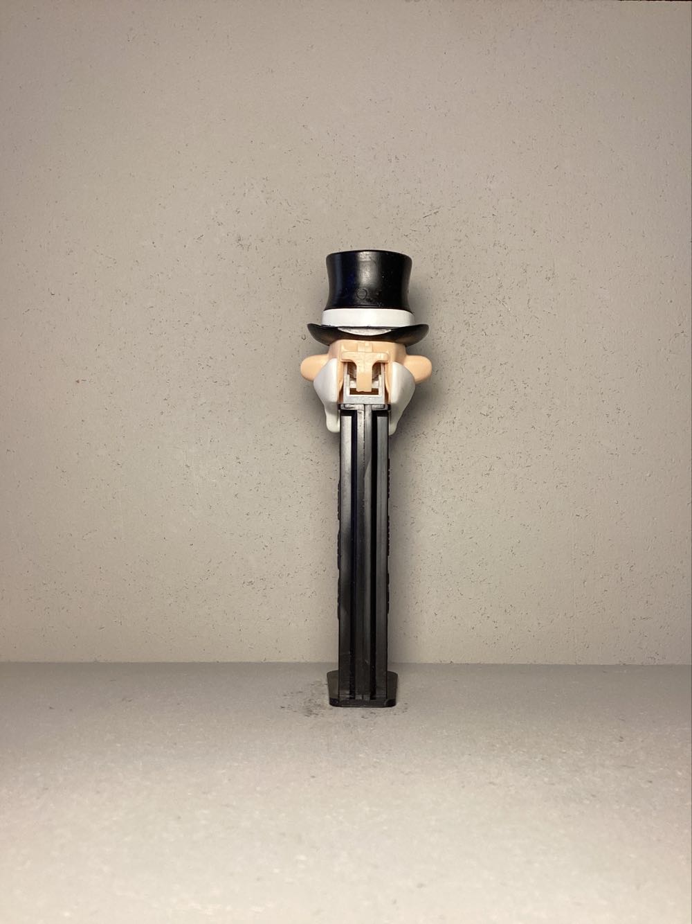 Pez Pal- Groom B - Pez Pals pez collectible - Main Image 3