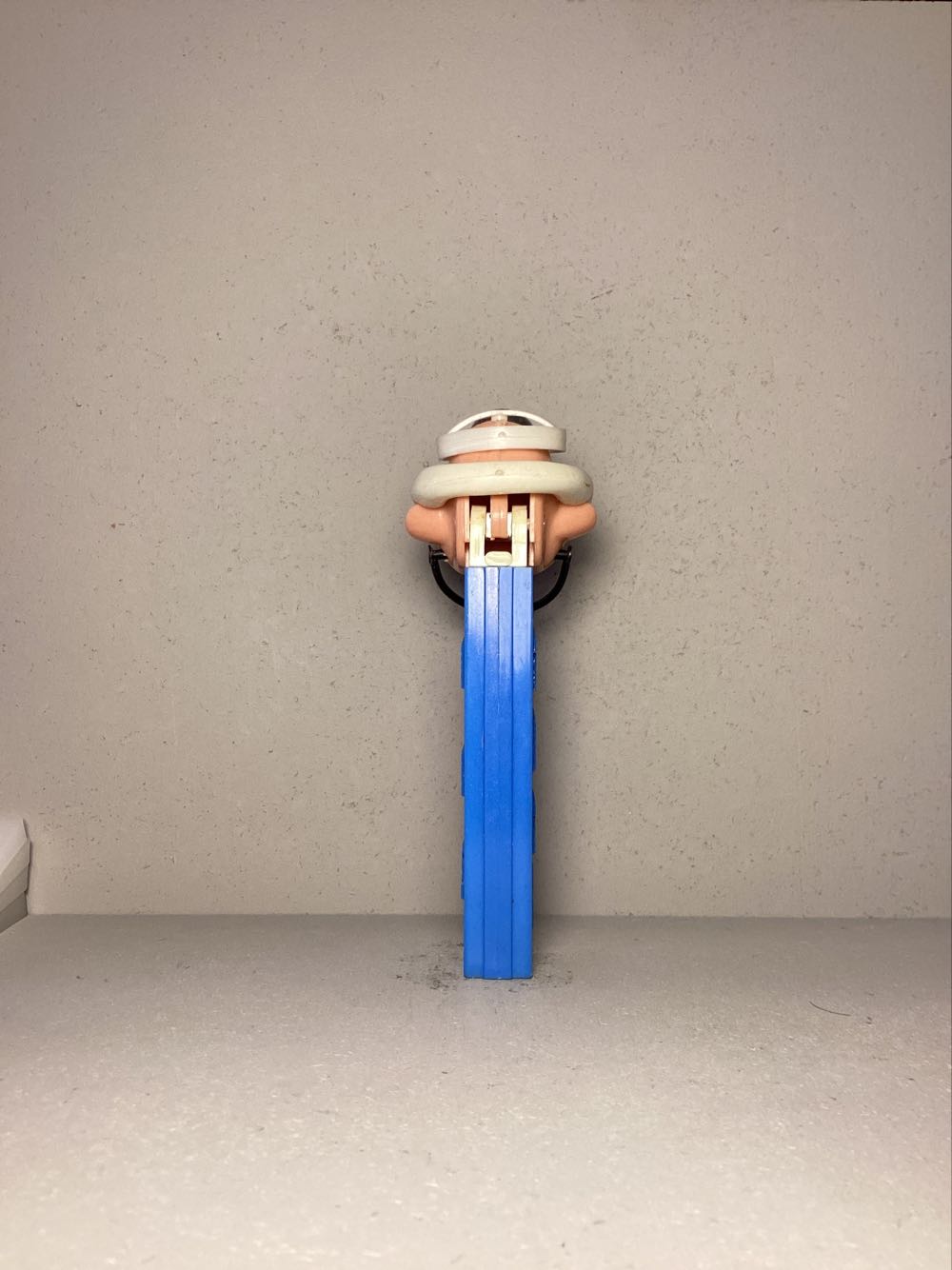 Pez Pal- Doctor - Pez Pals pez collectible - Main Image 3