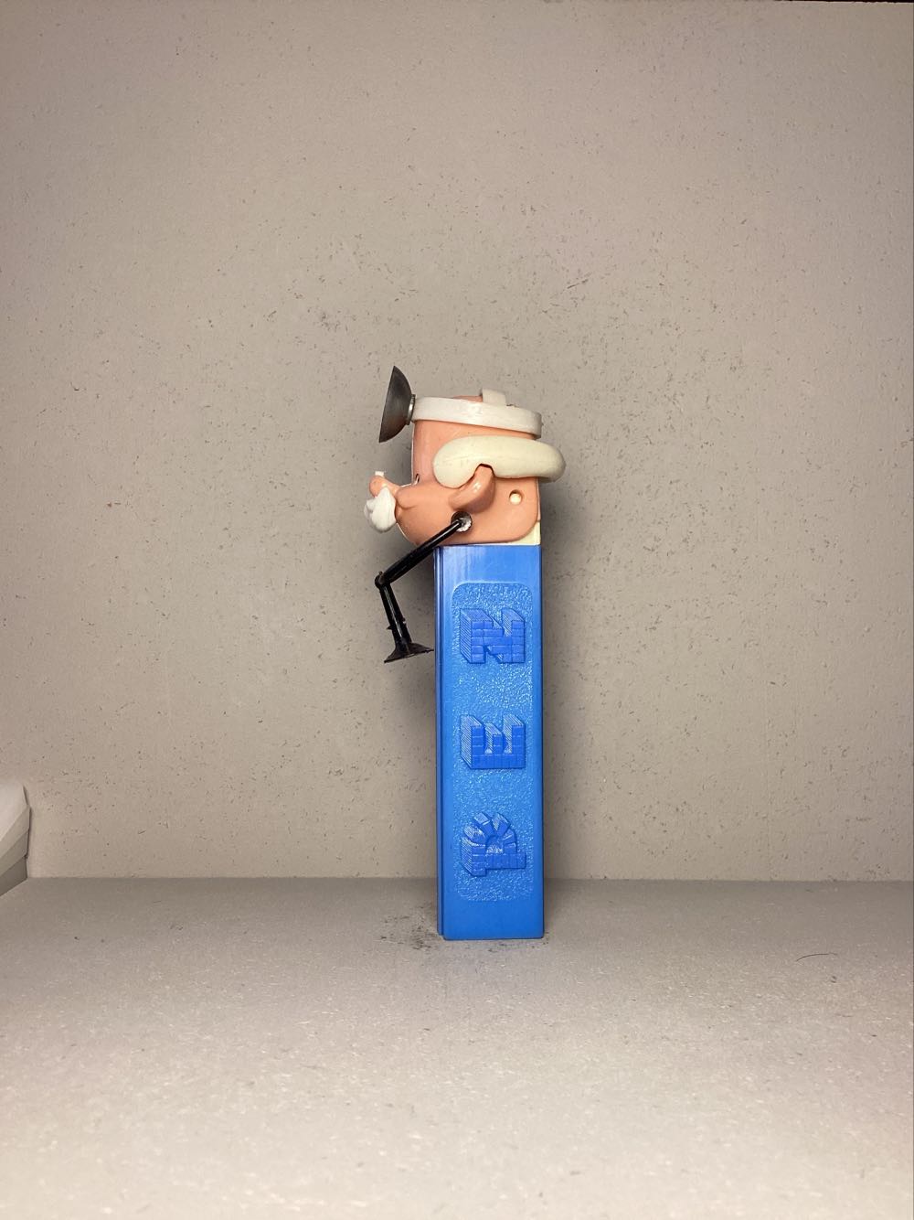 Pez Pal- Doctor - Pez Pals pez collectible - Main Image 4