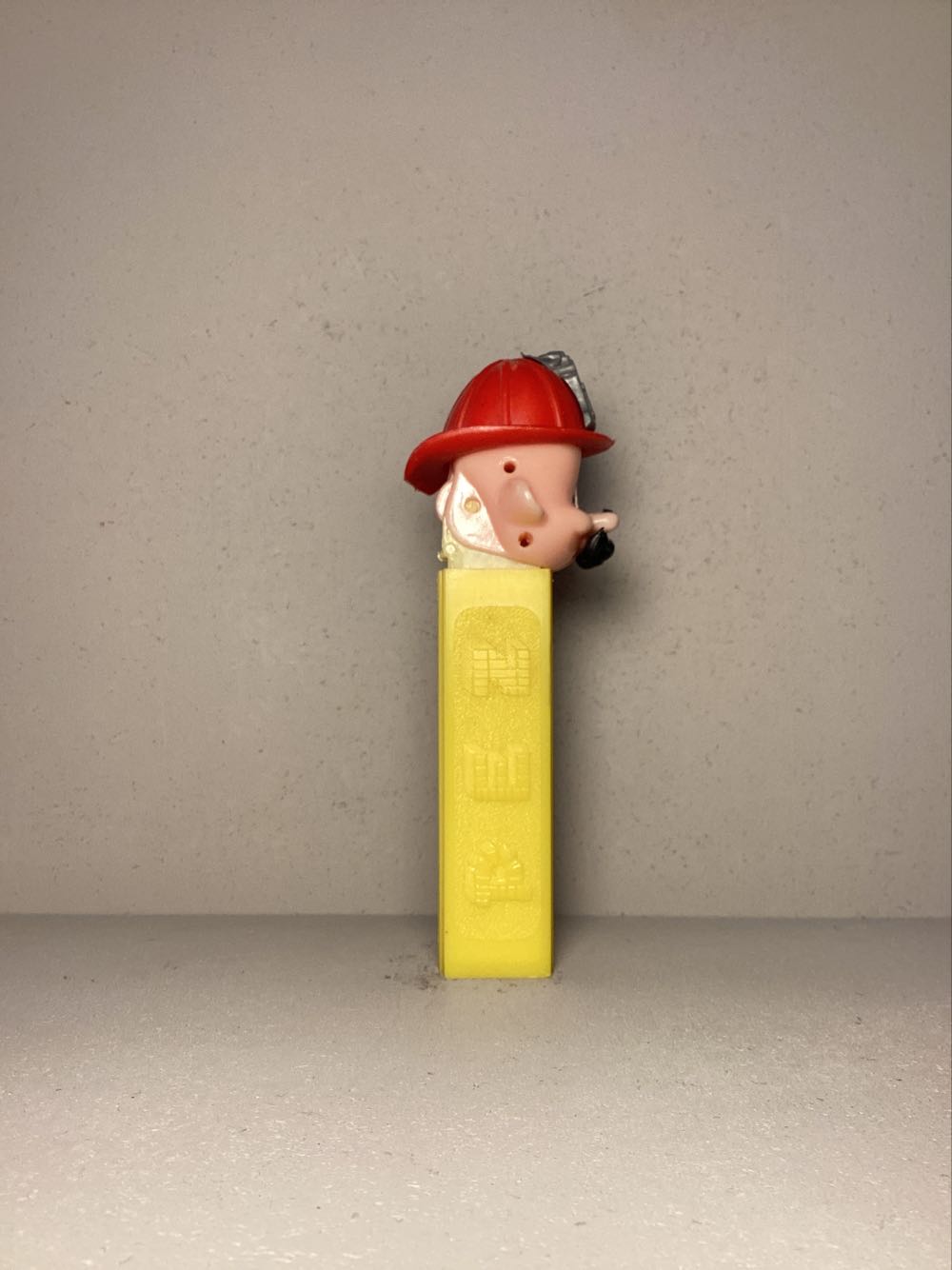 Pez Pal- Fireman A - Pez Pals pez collectible - Main Image 2