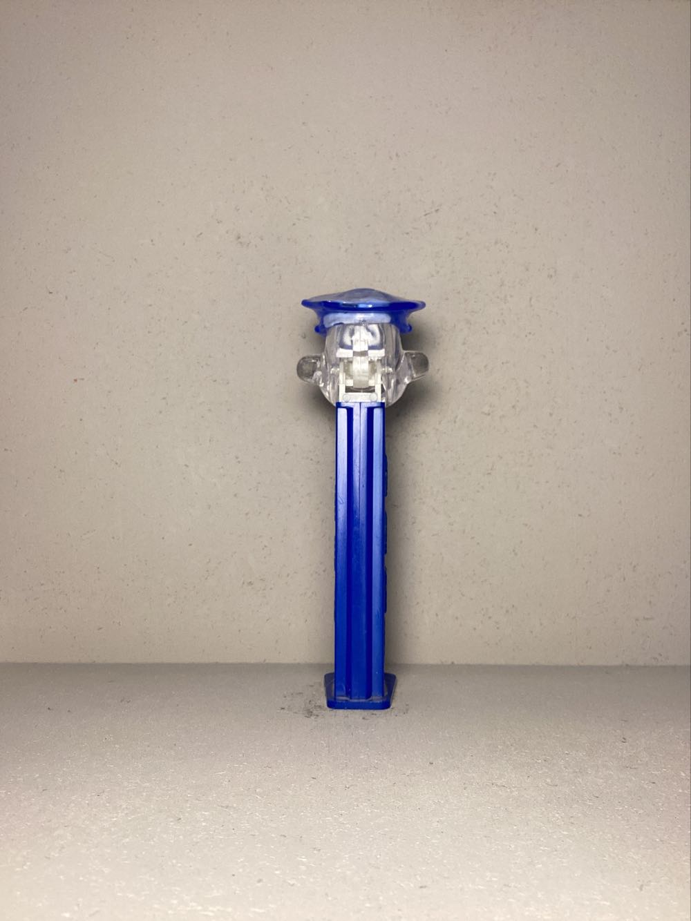 Pez Pal- Policeman B - Pez Pals pez collectible - Main Image 3