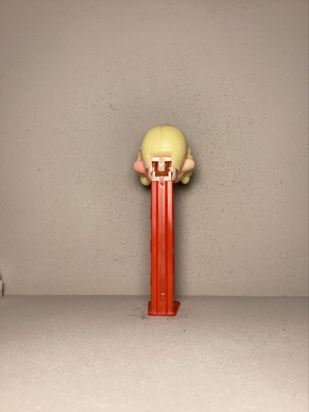 Pez Pal- Girl A - Pez Pals pez collectible - Main Image 3