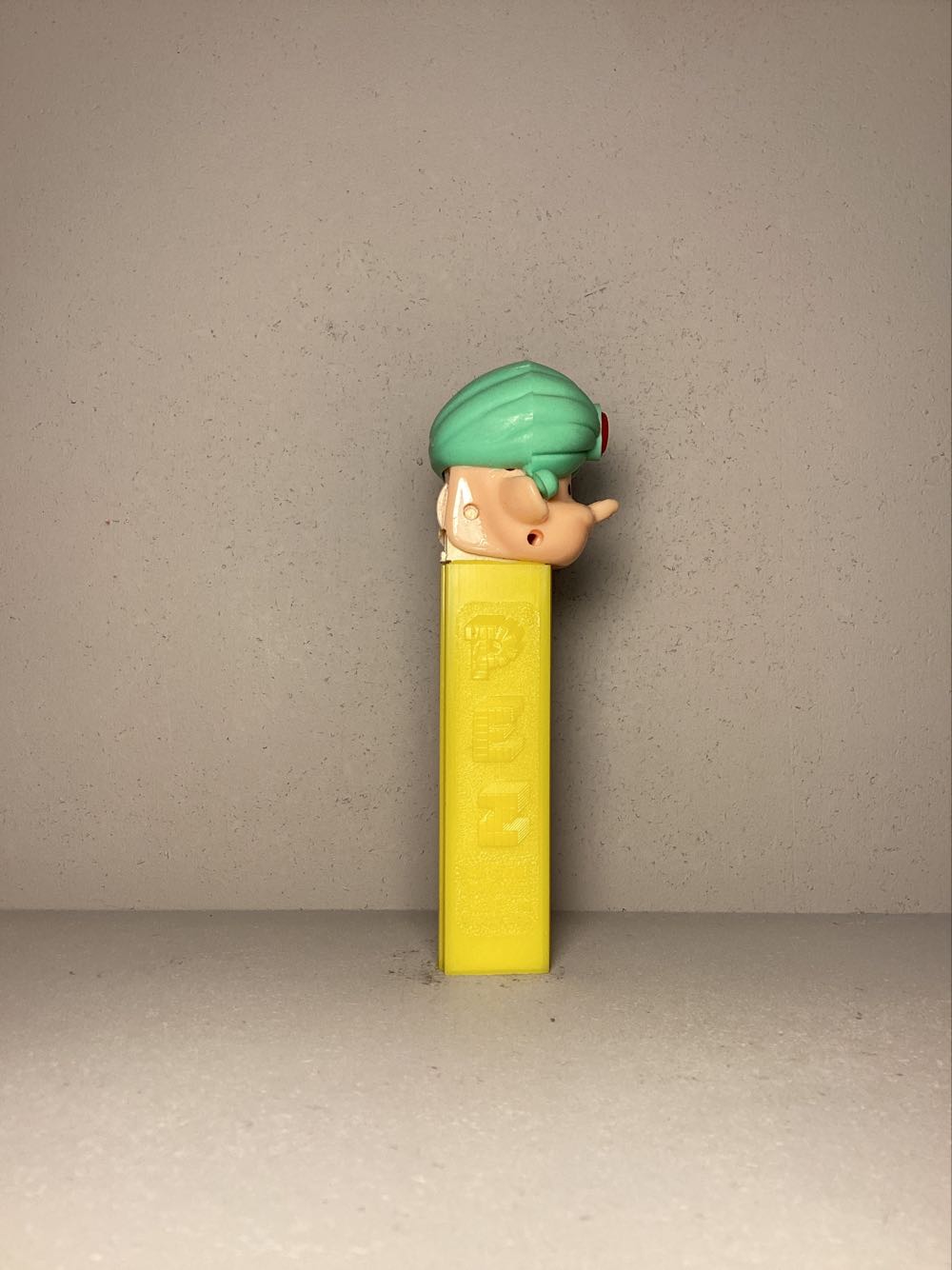 Pez Pal- Maharajah - Pez Pals pez collectible - Main Image 2