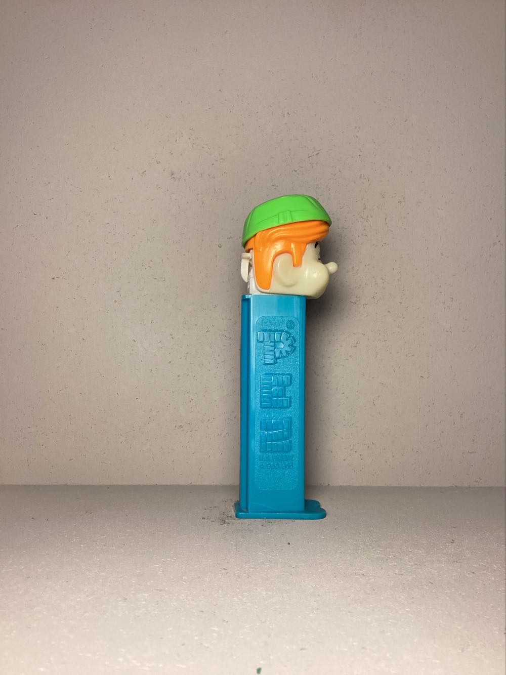Pez Pal- Shell Man - Pez Pals pez collectible - Main Image 2