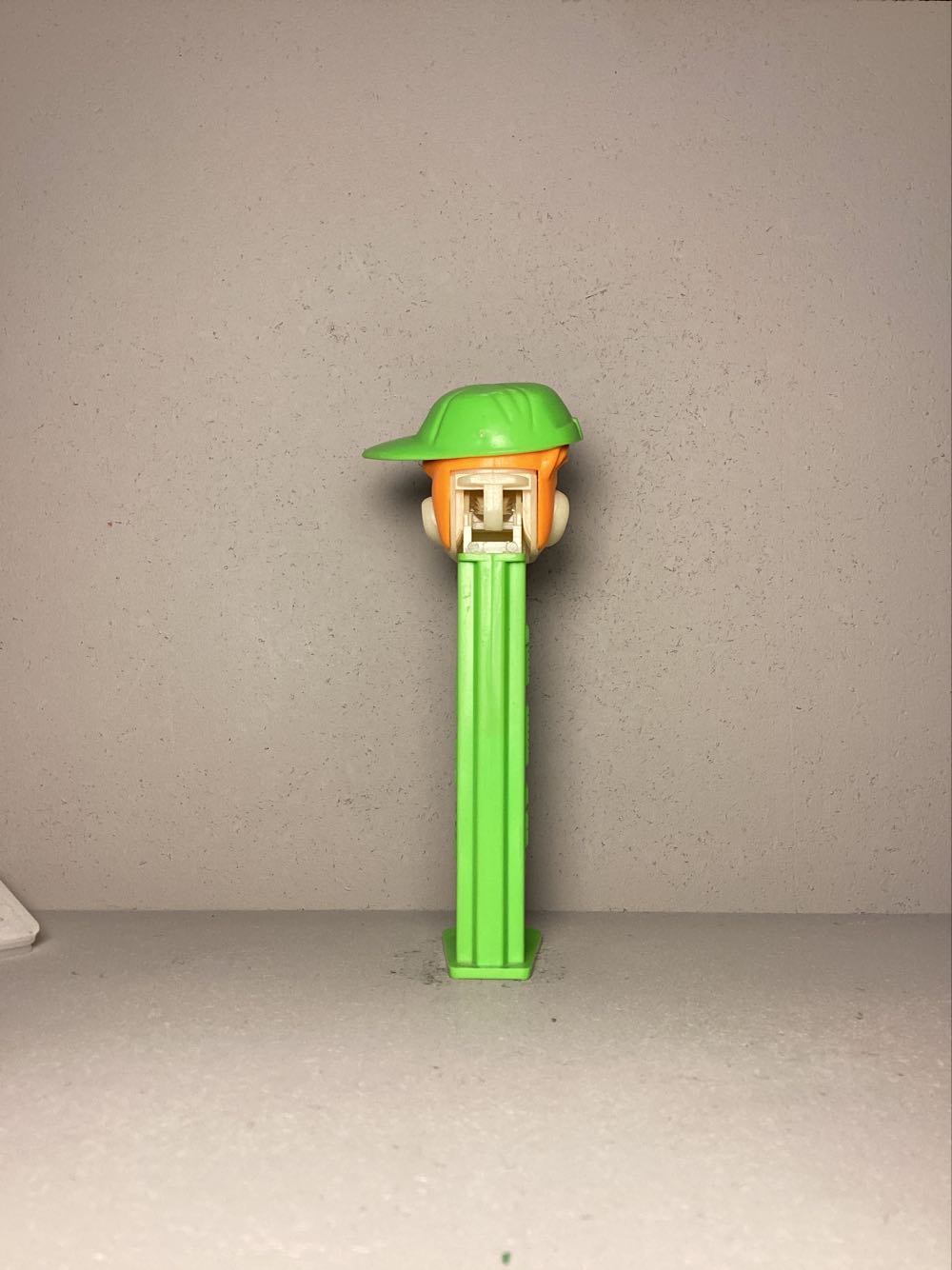 Pez Pal- Shell Man - Pez Pals pez collectible - Main Image 3