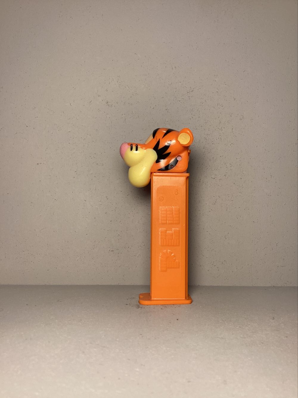Disney, Pooh- Tigger - Licenced Characters pez collectible - Main Image 4