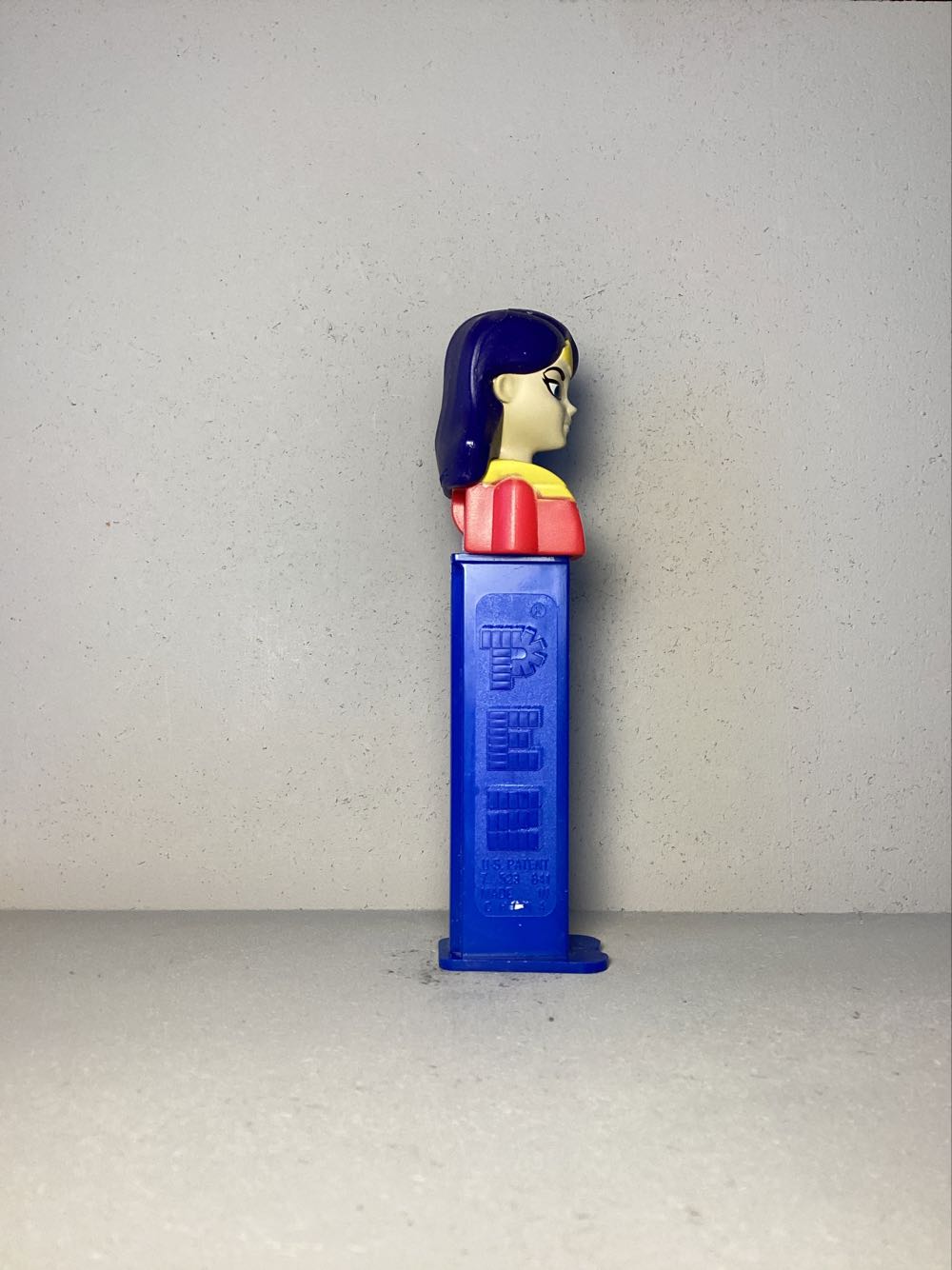 Super Heroes- Girls DC- Wonder Woman - Licenced Characters pez collectible - Main Image 2