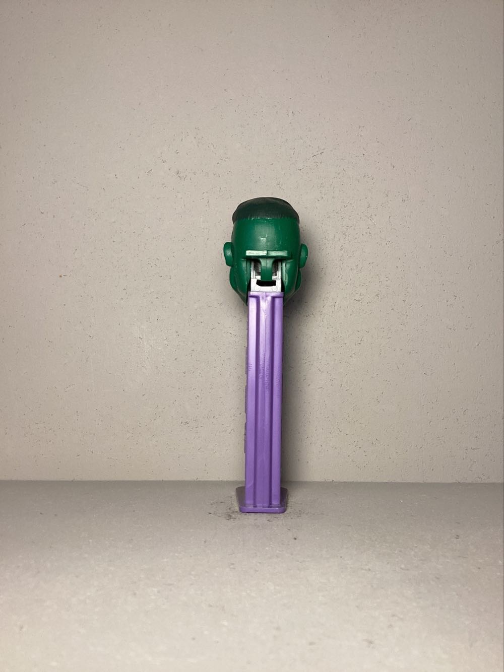 Super Heroes & Villains, Marvel- Hulk D - Licenced Characters pez collectible - Main Image 3